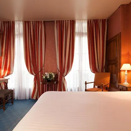 Hotel Amarante Beau Manoir 4*