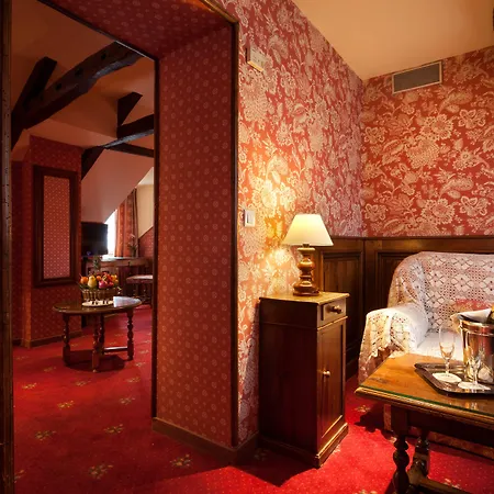 Amarante Beau Manoir Hotel