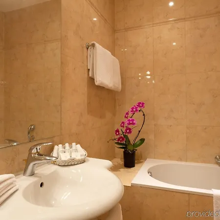 Amarante Beau Manoir Hotel