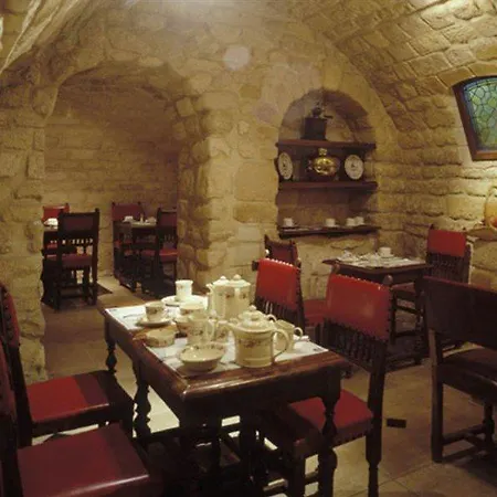 Amarante Beau Manoir Paris