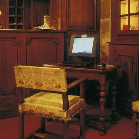 Hotel Amarante Beau Manoir 3*