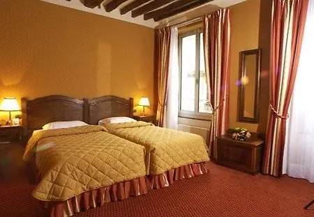 Amarante Beau Manoir Paris