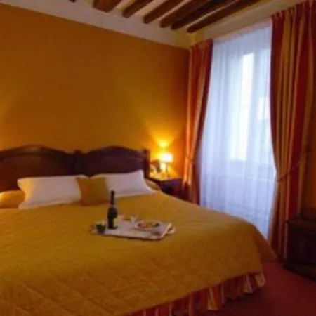 Amarante Beau Manoir Hotel