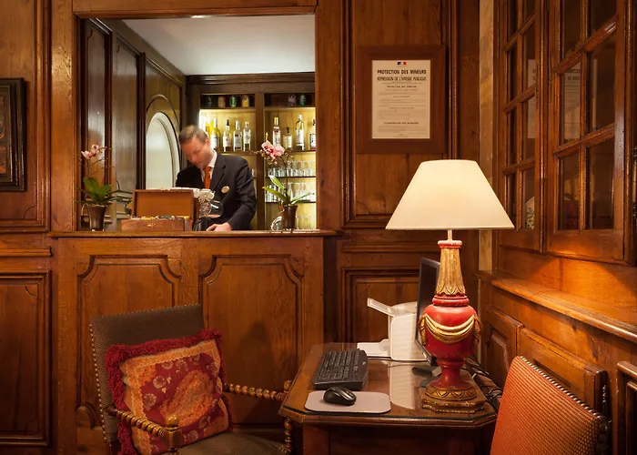 Amarante Beau Manoir Paris