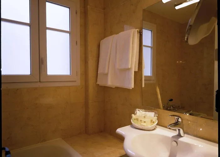 Amarante Beau Manoir Hotel