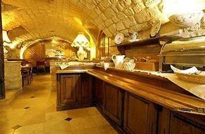 Hotel Amarante Beau Manoir Paris