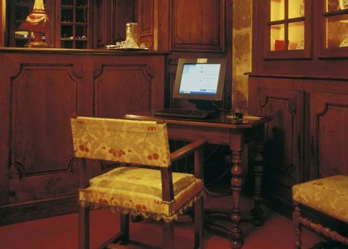 Hotel Amarante Beau Manoir 4*