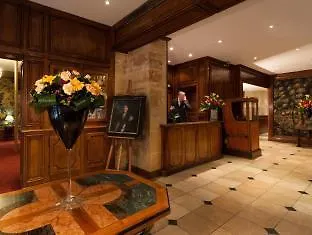 Отель Amarante Beau Manoir