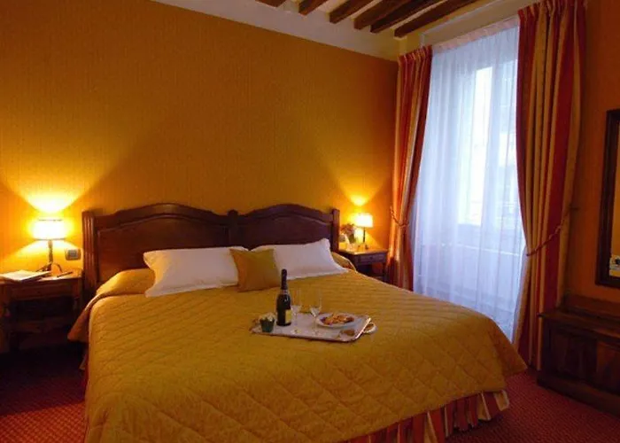 Отель Amarante Beau Manoir 4*