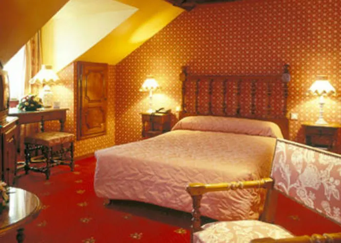 Отель Amarante Beau Manoir Париж